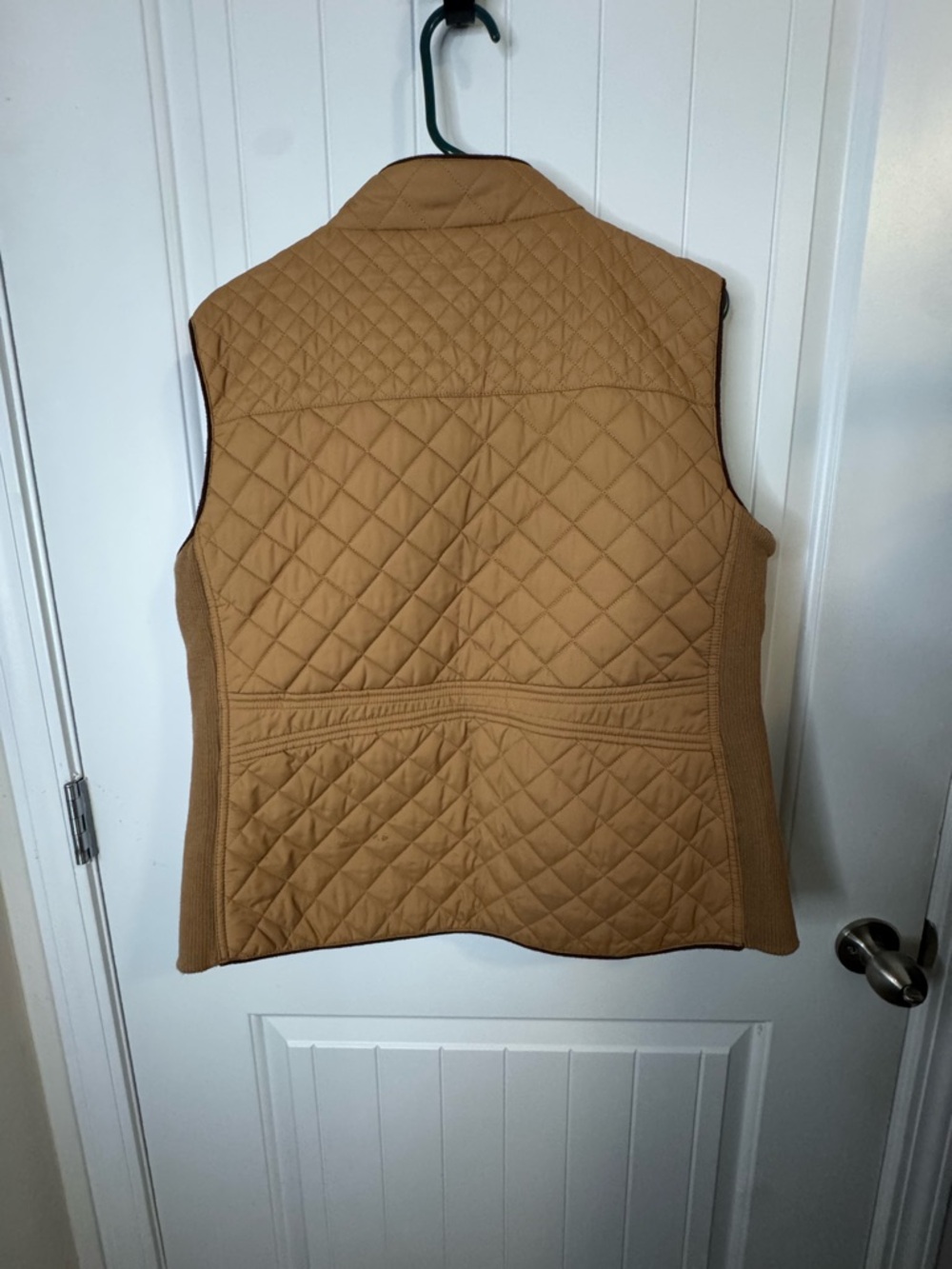 Active USA Quilted Puffer Vest Zip Front Utility Pockets - Picture 3 of 7